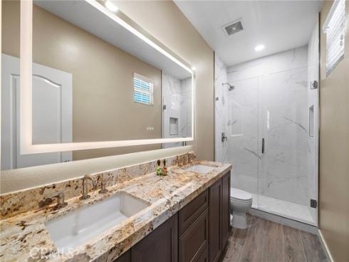 221 Landmark , Tustin, CA