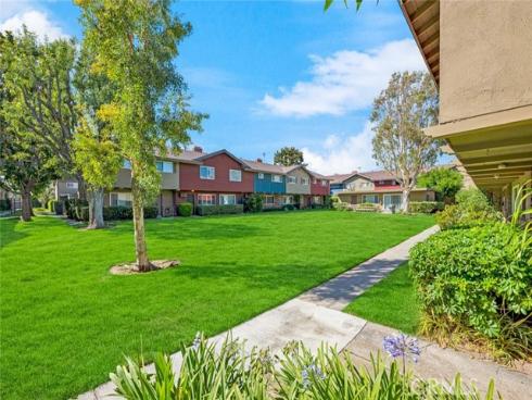13660 Red Hill 51 Avenue, Tustin, CA