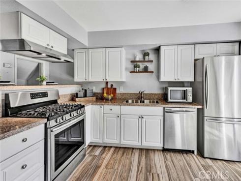 13660 Red Hill 51 Avenue, Tustin, CA