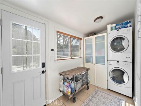 330 S Myrtle , Tustin, CA