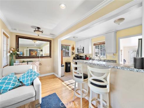 330 S Myrtle , Tustin, CA
