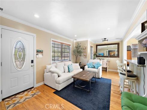 330 S Myrtle , Tustin, CA