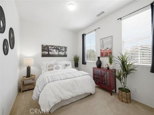 49 Trade Wind , Tustin, CA
