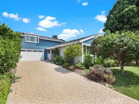 13142 Laburnum Drive, Tustin, CA