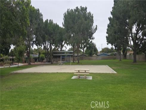 13142 Laburnum Drive, Tustin, CA