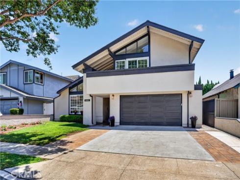 14662 Danberry Circle