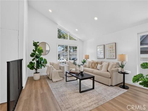 14662 Danberry Circle, Tustin, CA