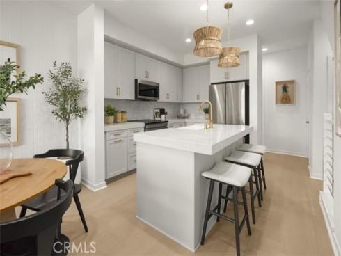 111 Chaparral , Tustin, CA