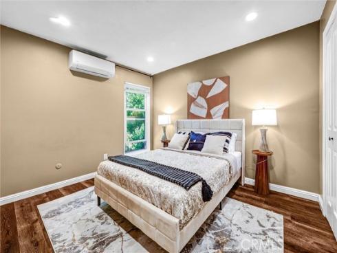 1604 Mitchell , Tustin, CA