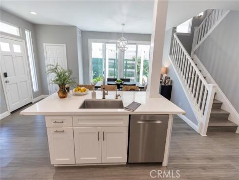 13051 Arborwalk Lane, Tustin, CA