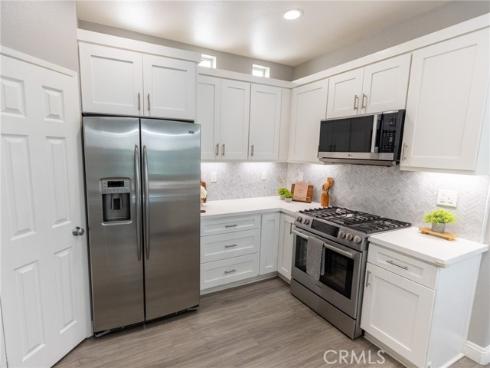 13051 Arborwalk Lane, Tustin, CA