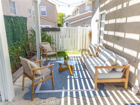 13051 Arborwalk Lane, Tustin, CA