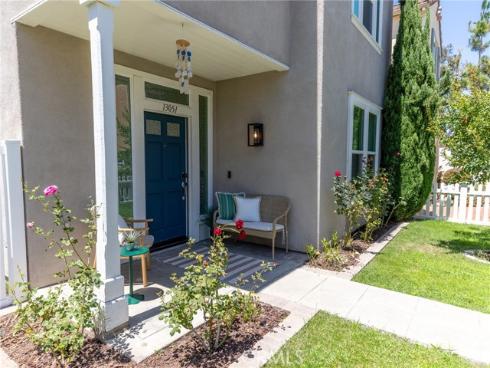 13051 Arborwalk Lane, Tustin, CA