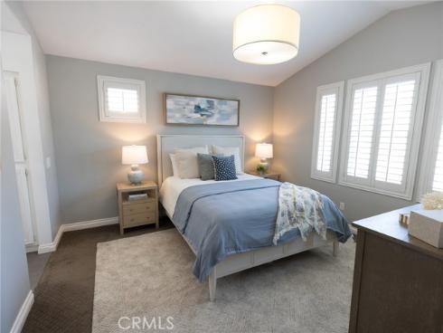 13051 Arborwalk Lane, Tustin, CA