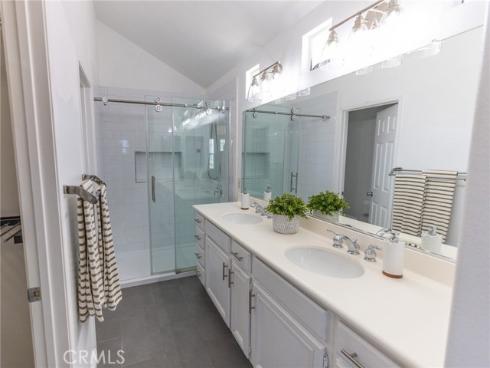 13051 Arborwalk Lane, Tustin, CA