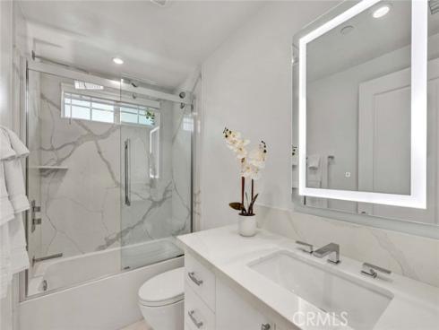 186 Gallery Way, Tustin, CA