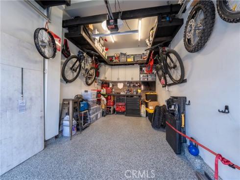 2960  Champion  710 , Tustin, CA