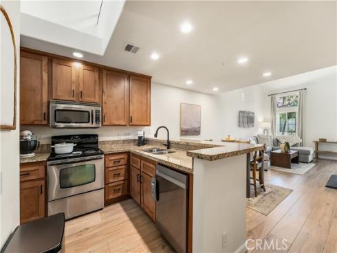 2960  Champion  710 , Tustin, CA