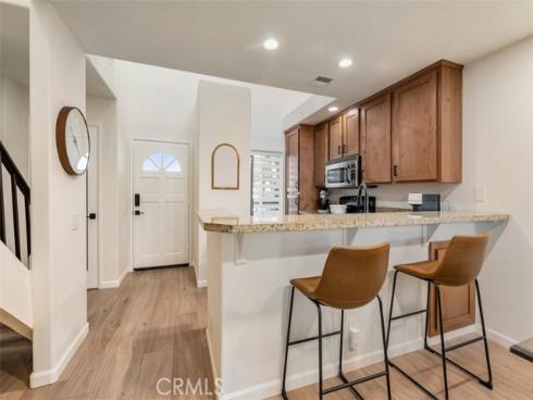 2960  Champion  710 , Tustin, CA