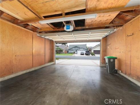 14911  Featherhill  , Tustin, CA