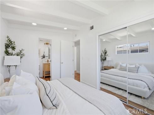 14372 Livingston , Tustin, CA