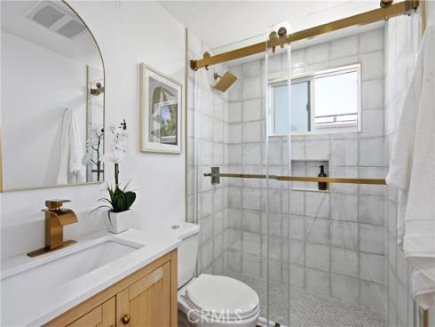 14372 Livingston , Tustin, CA