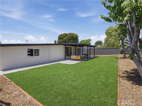 14372 Livingston , Tustin, CA