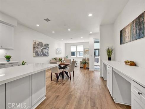 1104 Edgeton Court, Tustin, CA