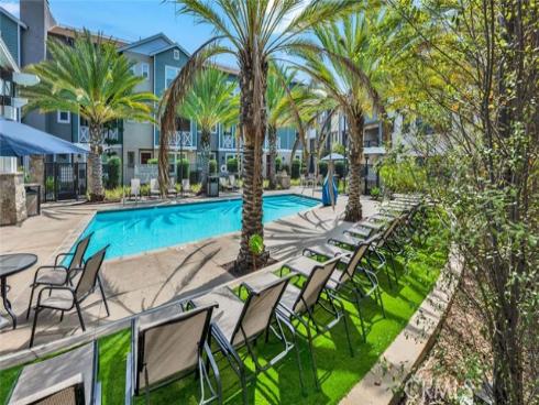 1104 Edgeton Court, Tustin, CA