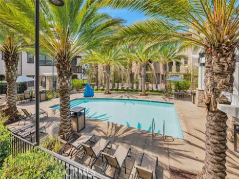 1104 Edgeton Court, Tustin, CA