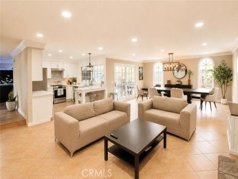 14522 Emerywood Road, Tustin, CA
