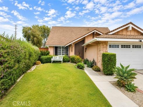 14522 Emerywood Road, Tustin, CA