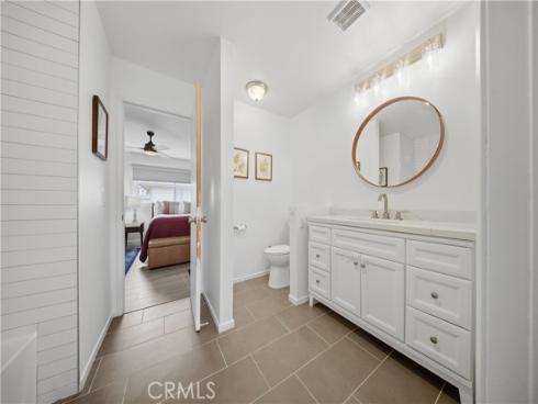 1881 Mitchell 57 Avenue, Tustin, CA