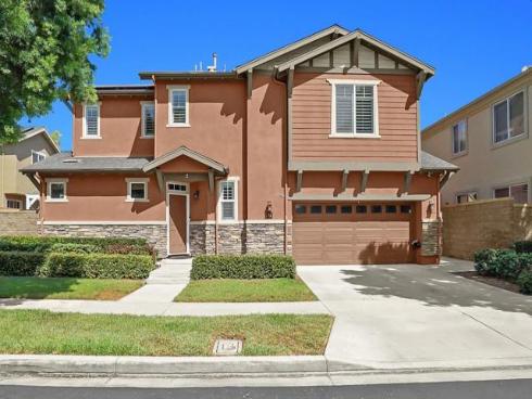 73 Westwind Dr , Tustin, CA