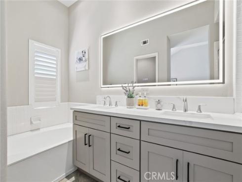 12721 Trent Jones , Tustin, CA