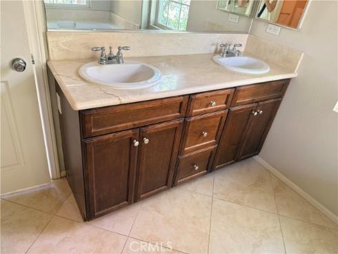 15231 Calverton , Tustin, CA