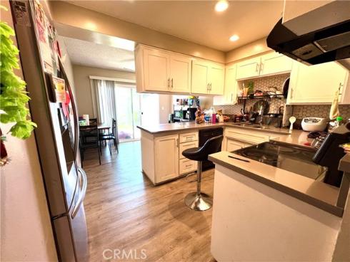 15712  Pasadena  8 , Tustin, CA