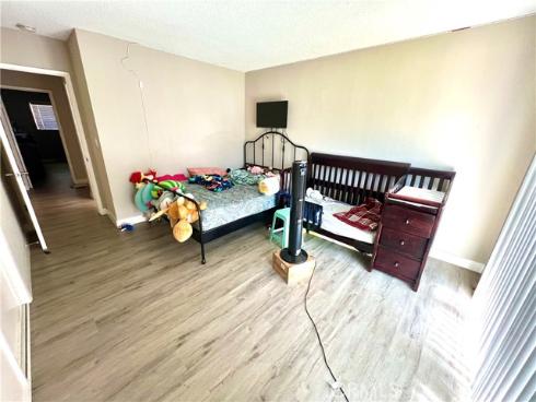 15712  Pasadena  8 , Tustin, CA