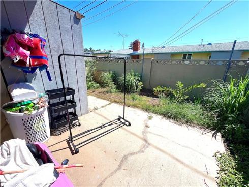 15712  Pasadena  8 , Tustin, CA