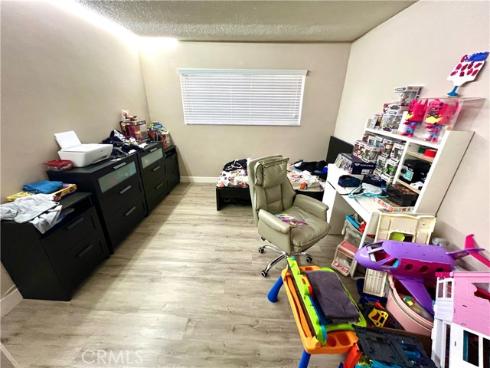 15712  Pasadena  8 , Tustin, CA