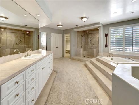 10762 Center Drive, Villa Park, CA