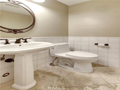 10762 Center Drive, Villa Park, CA