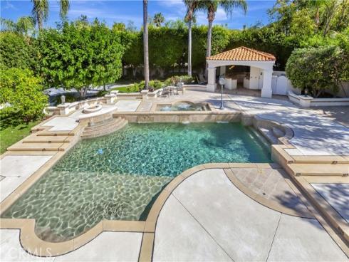 10762 Center Drive, Villa Park, CA
