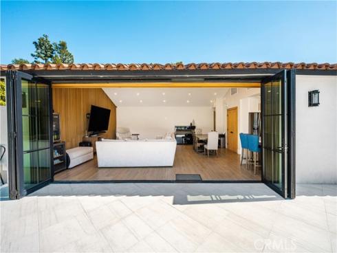 10282 Old Lamplighter Lane, Villa Park, CA