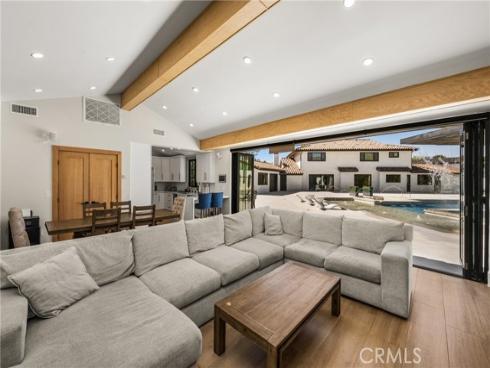 10282 Old Lamplighter Lane, Villa Park, CA