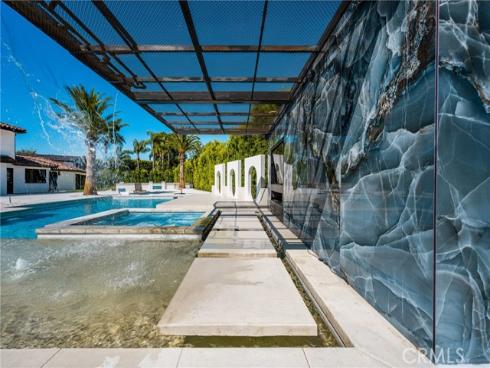 10282 Old Lamplighter Lane, Villa Park, CA