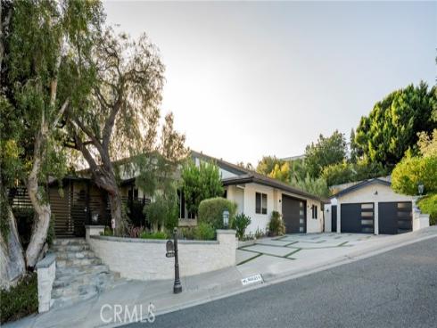 18821 Ridgeview Circle