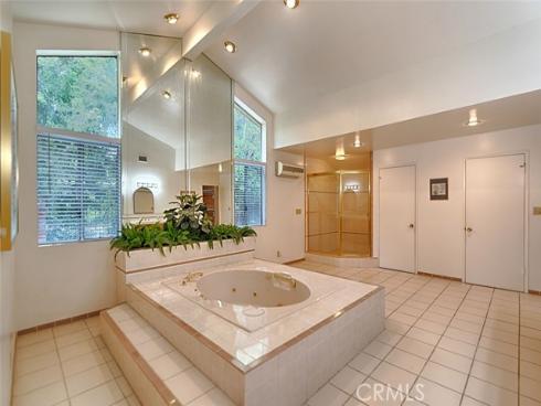 10162 Knuth Circle, Villa Park, CA