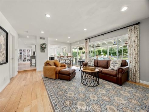 10536 Beardsley , Villa Park, CA