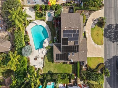 18411  Hillcrest  , Villa Park, CA